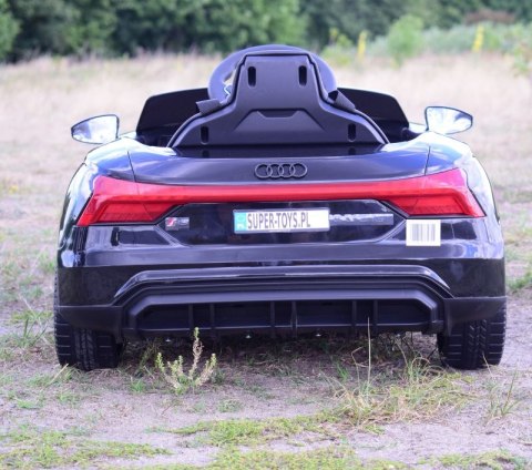 AUTO NA AKUMULATOR AUDI RS E-TRON GT , MIĘKKIE KOŁA, MIEKKIE SIEDZENIE, SUPER JAKOSĆ/QLS6888 AUTO NA AKUMULATOR AUDI RS E-TRON GT , MIĘKKIE KOŁA, MIEKKIE SIEDZENIE, SUPER JAKOSĆ/QLS6888
