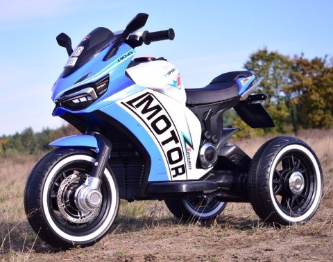 DUŻY MOTOR ŚCIGACZ STRONG 2 EXCLUSIVE, ŚWIECĄCE KOŁA, 3 KOŁOWY/HT6188 DUŻY MOTOR ŚCIGACZ STRONG 2 EXCLUSIVE, ŚWIECĄCE KOŁA, 3 KOŁOWY/HT6188