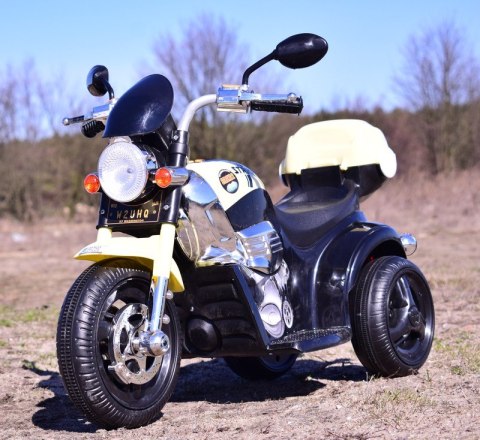MOTOR CHOPPER SPORT Z KUFERKIEM, KOGUTEM I DŹWIĘKAMI/X818 MOTOR CHOPPER SPORT Z KUFERKIEM, KOGUTEM I DŹWIĘKAMI/X818