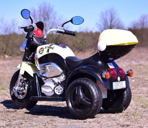 MOTOR CHOPPER SPORT Z KUFERKIEM, KOGUTEM I DŹWIĘKAMI/X818 MOTOR CHOPPER SPORT Z KUFERKIEM, KOGUTEM I DŹWIĘKAMI/X818