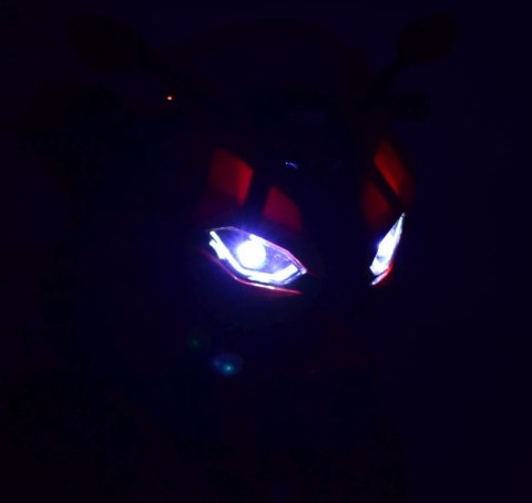 NAJNOWSZY MOTOR ŚCIGACZ KOŁA EVA, MIĘKKIE SIEDZENIE, GAZ W MANETCE, HAMULEC/5-1000 NAJNOWSZY MOTOR ŚCIGACZ KOŁA EVA, MIĘKKIE SIEDZENIE, GAZ W MANETCE, HAMULEC/5-1000
