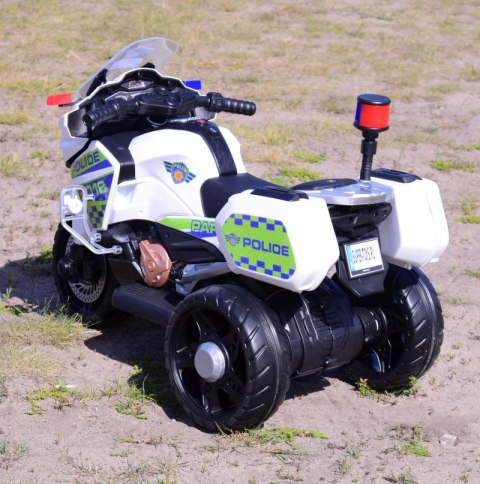 SZYBKI MOTOR POLICYJNY Z KOGUTEM, MIĘKKIE KOŁA, DŹWIĘKI, DWA SILNIKI, PILOT/NT5188 SZYBKI MOTOR POLICYJNY Z KOGUTEM, MIĘKKIE KOŁA, DŹWIĘKI, DWA SILNIKI, PILOT/NT5188