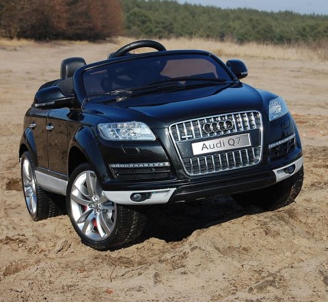 ORYGINALNE AUDI Q7 DWA SILNIKI, AMORTYZATORY PILOT, LICENCJA, 3 PRĘDKOŚCI ORYGINALNE AUDI Q7 DWA SILNIKI, AMORTYZATORY PILOT, LICENCJA, 3 PRĘDKOŚCI