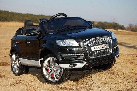 ORYGINALNE AUDI Q7 DWA SILNIKI, AMORTYZATORY PILOT, LICENCJA, 3 PRĘDKOŚCI ORYGINALNE AUDI Q7 DWA SILNIKI, AMORTYZATORY PILOT, LICENCJA, 3 PRĘDKOŚCI