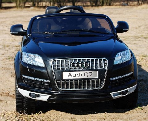 ORYGINALNE AUDI Q7 DWA SILNIKI, AMORTYZATORY PILOT, LICENCJA, 3 PRĘDKOŚCI ORYGINALNE AUDI Q7 DWA SILNIKI, AMORTYZATORY PILOT, LICENCJA, 3 PRĘDKOŚCI
