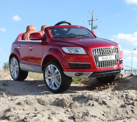 ORYGINALNE AUDI Q7 DWA SILNIKI, AMORTYZATORY PILOT, LICENCJA, LAKIER ORYGINALNE AUDI Q7 DWA SILNIKI, AMORTYZATORY PILOT, LICENCJA, LAKIER