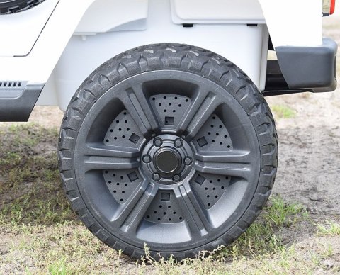 MEGA DZIP MIGHTY, NAPĘD 4X4, WOLNY START, MIĘKKIE KOŁA, EXCLUSIVE/HL-1668 MEGA DZIP MIGHTY, NAPĘD 4X4, WOLNY START, MIĘKKIE KOŁA, EXCLUSIVE/HL-1668