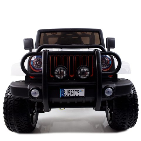 MEGA JEEP 4X4 Z REDUKTOREM NAPĘDU EXCLUSIVE, WOLNY START,MIĘKKIE KOŁA, 2x12V 10 Ah/WXE1688 MEGA JEEP 4X4 Z REDUKTOREM NAPĘDU EXCLUSIVE, WOLNY START,MIĘKKIE KOŁA, 2x12V 10 Ah/WXE1688