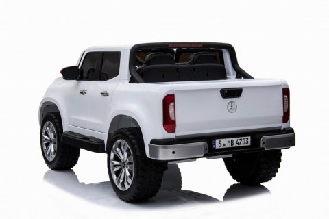 MERCEDES X LICENCJA, - 4X4 , 2x12V PANEL MP4, MIĘKKIE KOŁA EVA, MIĘKKIE SIEDZENIE, /XMX606 MERCEDES X LICENCJA, - 4X4 , 2x12V PANEL MP4, MIĘKKIE KOŁA EVA, MIĘKKIE SIEDZENIE, /XMX606