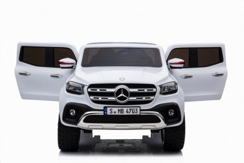 MERCEDES X LICENCJA, - 4X4 , 2x12V PANEL MP4, MIĘKKIE KOŁA EVA, MIĘKKIE SIEDZENIE, /XMX606 MERCEDES X LICENCJA, - 4X4 , 2x12V PANEL MP4, MIĘKKIE KOŁA EVA, MIĘKKIE SIEDZENIE, /XMX606