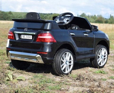 MERCEDES ML350 AMG TRZY SILNIKI, FUNKCJA BUJANIA,MIĘKKIE KOŁA, MIĘKKIE SIEDZENIE, MOCNY/ML350 MERCEDES ML350 AMG TRZY SILNIKI, FUNKCJA BUJANIA,MIĘKKIE KOŁA, MIĘKKIE SIEDZENIE, MOCNY/ML350