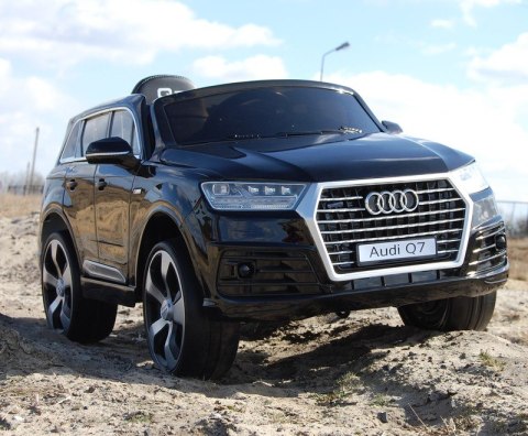 ORYGINALNE AUDI Q7 W NAJLEPSZEJ WERSJI / 2188 ORYGINALNE AUDI Q7 W NAJLEPSZEJ WERSJI / 2188