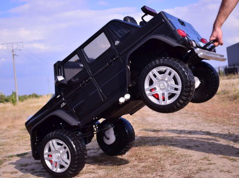 MERCEDES MAYBACH G650 4X4, 2V12V, AMORTYZATORY, MIĘKKIE KOŁA, MP4, SUPER OPCJA/G650 MERCEDES MAYBACH G650 4X4, 2V12V, AMORTYZATORY, MIĘKKIE KOŁA, MP4, SUPER OPCJA/G650