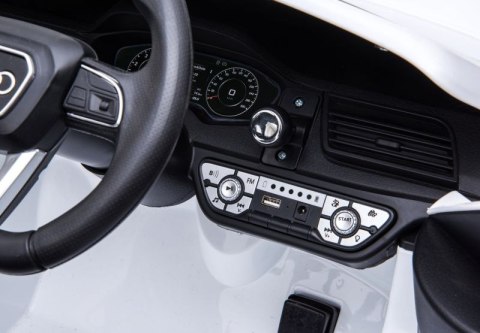 AUDI Q5 , MIĘKKIE KOŁA, MIĘKKIE SIEDZENIE, RADIO FM, BLUETOOTH - PEŁNA OPCJA/S305 AUDI Q5 , MIĘKKIE KOŁA, MIĘKKIE SIEDZENIE, RADIO FM, BLUETOOTH - PEŁNA OPCJA/S305