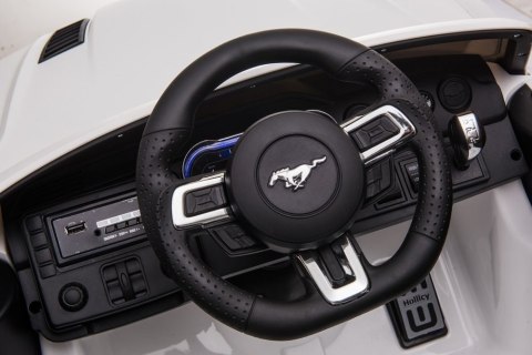 Auto Na Akumulator Ford Mustang GT Drift SX2038 Biały Auto Na Akumulator Ford Mustang GT Drift SX2038 Biały