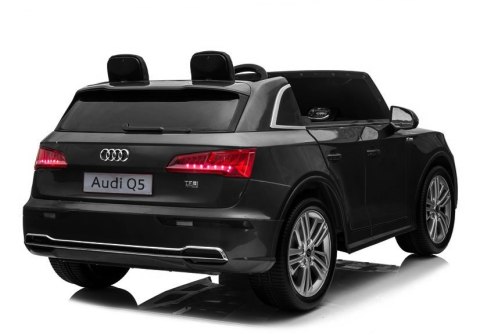 Pojazd na Akumulator Audi Q5 2-os Czarny Lakier Pojazd na Akumulator Audi Q5 2-os Czarny Lakier