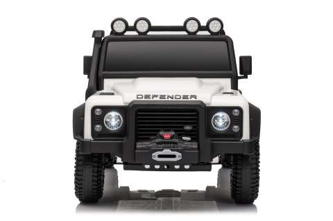 Pojazd Land Rover Defender 110 SVX Concept Biały
