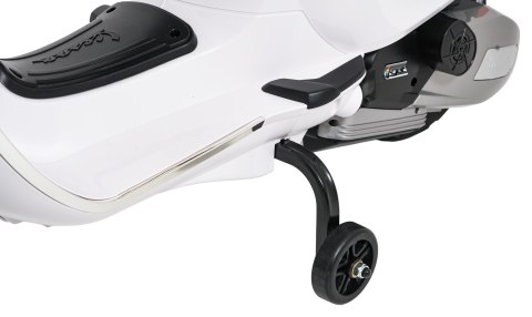 Pojazd Skuter Vespa ROMA Biały