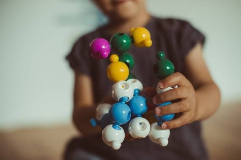 Klocki konstrukcyjne Loowi Zwierzęta kulki 308 elementów 4+