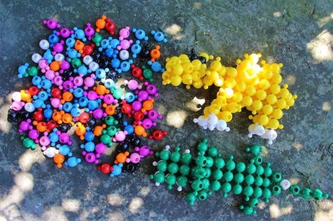 Klocki konstrukcyjne Loowi Zwierzęta kulki 308 elementów 4+