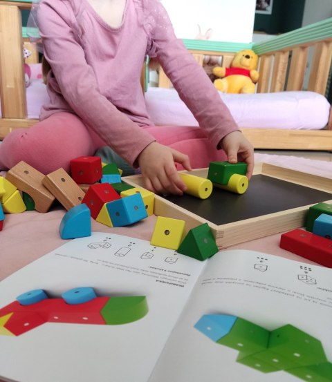 Drewniana tacka magnetyczna WABI Pad 35x25 cm do klocków