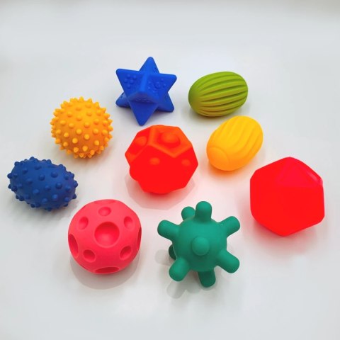 Sensoryczne piłeczki zestaw edukacyjny 45 elementów 6m+ Mom's Care