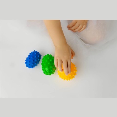 Sensoryczne piłki jeżyki Sensorky 3 sztuki 6m+ Mom's Care