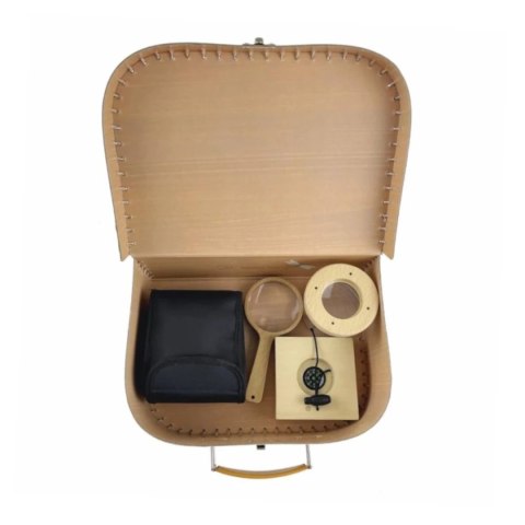 Walizka małego odkrywcy Egmont zestaw edukacyjny 3+