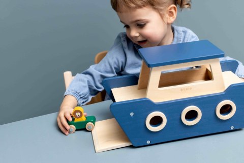 Drewniany statek prom Trixie Baby