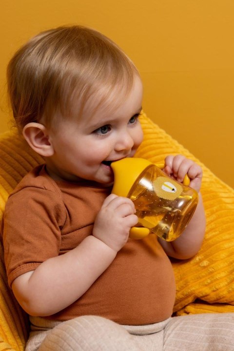 Kubek niekapek z uchwytami dla dzieci - Lew Trixie Baby