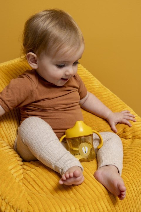 Kubek treningowy-niekapek 360° z uchwytami - Lew Trixie Baby