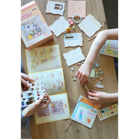 Miniaturowy pokój DIY dla dzieci Happy Pet Time diorama - I-Total 6+
