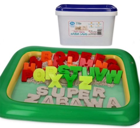 Piasek kinetyczny NaturSand 3 kg z foremkami i piaskownicą - Adam Toys 3+