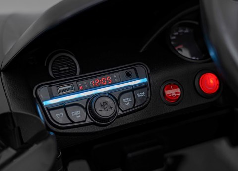 Pojazd Porsche Spyder RS 718 Lakier Czarny