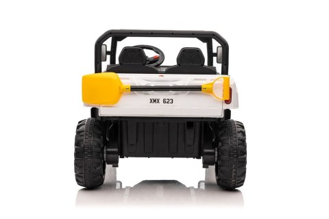 Auto Na Akumulator XMX623 4x4 Białe Auto Na Akumulator XMX623 4x4 Białe