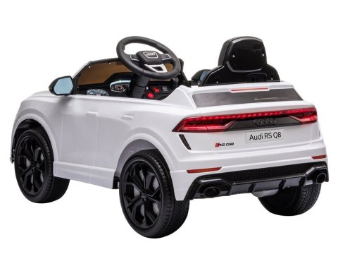 Samochód na akumulator Audi RS Q8 biały Samochód na akumulator Audi RS Q8 biały