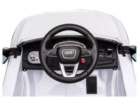 Samochód na akumulator Audi RS Q8 biały Samochód na akumulator Audi RS Q8 biały