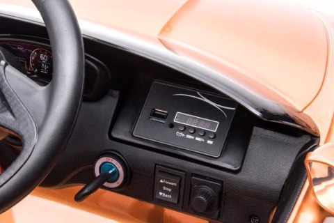Auto Na Akumulator McLaren GT 12V Złote Lakierowane Auto Na Akumulator McLaren GT 12V Złote Lakierowane