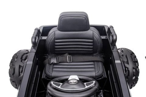 Auto Na Akumulator Mercedes DK-MT950 4x4 Czarny Lakierowany Auto Na Akumulator Mercedes DK-MT950 4x4 Czarny Lakierowany