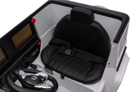 Pojazd Na Akumulator Mercedes G500 Biały 4x4 Pojazd Na Akumulator Mercedes G500 Biały 4x4