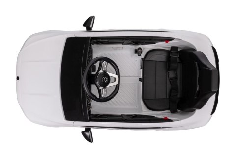 Auto Na Akumulator Mercedes CLA 45s AMG Biały 4x4 Auto Na Akumulator Mercedes CLA 45s AMG Biały 4x4