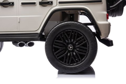Auto Na Akumulator Mercedes G63 XXL Biały 4x4 Auto Na Akumulator Mercedes G63 XXL Biały 4x4