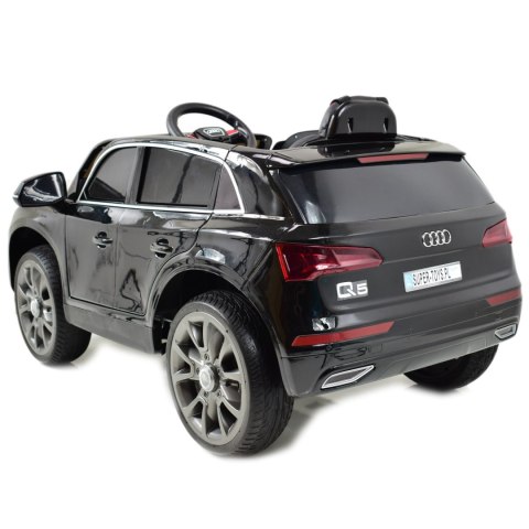 AUDI Q5 SUV , MIĘKKIE KOŁA, MIĘKKIE SIEDZENIE, LAKIER PEŁNA OPCJA/Q5-SUV AUDI Q5 SUV , MIĘKKIE KOŁA, MIĘKKIE SIEDZENIE, LAKIER PEŁNA OPCJA/Q5-SUV